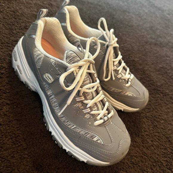 Skechers Gray and White Athletic Shoes - Picture 1 of 7